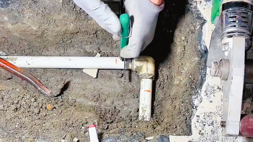 跟著水電工學(xué)本事,天天干的都是熱熔水管,這技術(shù)什么時候能出師